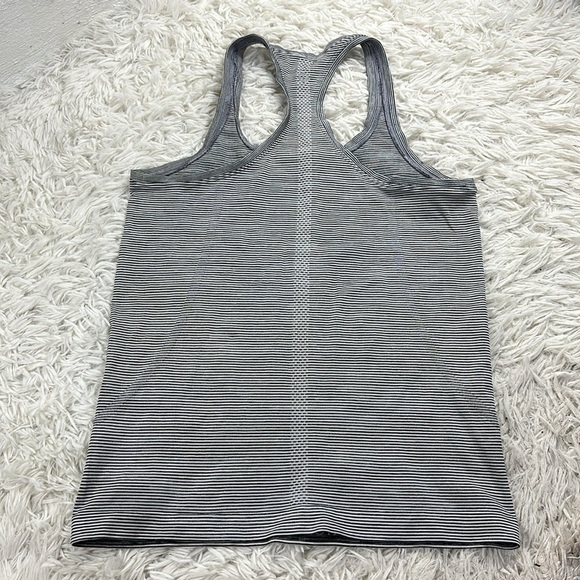Lululemon Swiftly Tech Racerback 2.0 Tempo Stripe White / Black - Picture 4 of 4